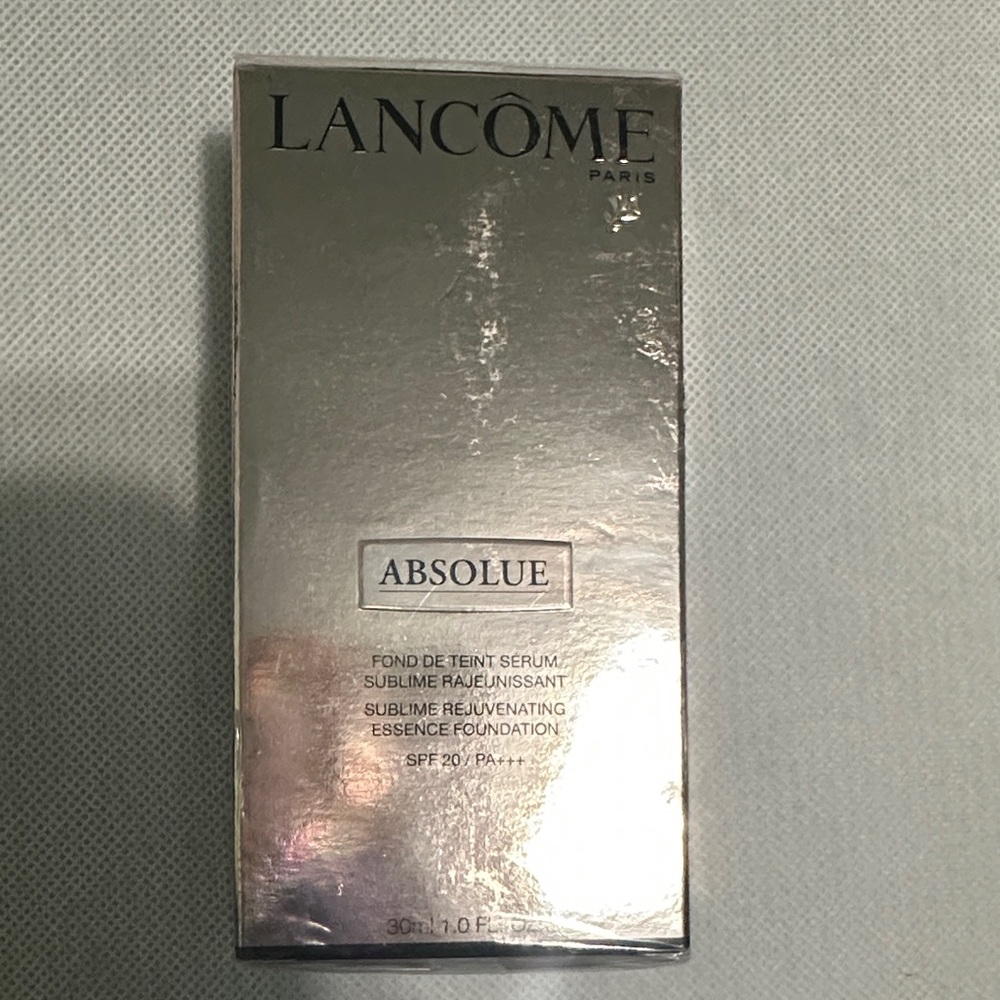 Absolue Sublime Rejuvenating Essence Foundation - 210 IVOIRE-PO